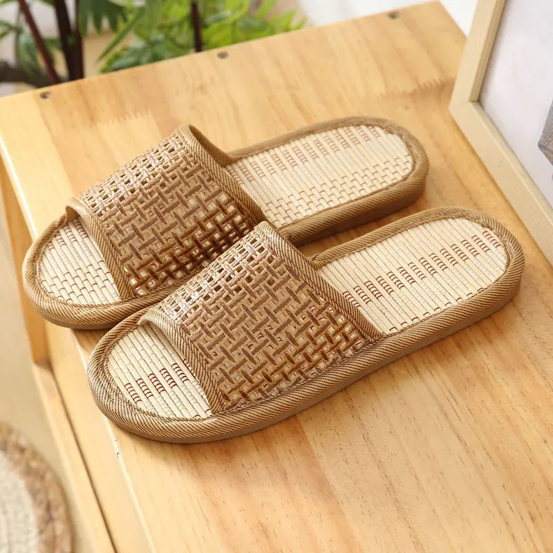 Bamboo & Rattan Summer Slippers for Women/Men - Breathable Couple Sandals, Soft Sole Anti-Slip Indoor Slides for Home/Beach