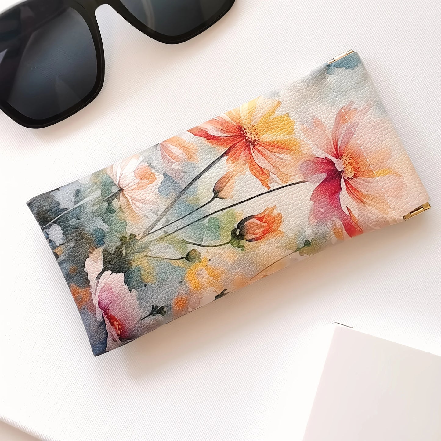 Elegant Glasses Organizer Box, Large Capacity Hard Shell Eyewear Case with Flower Print, Travel-Friendly Accessory