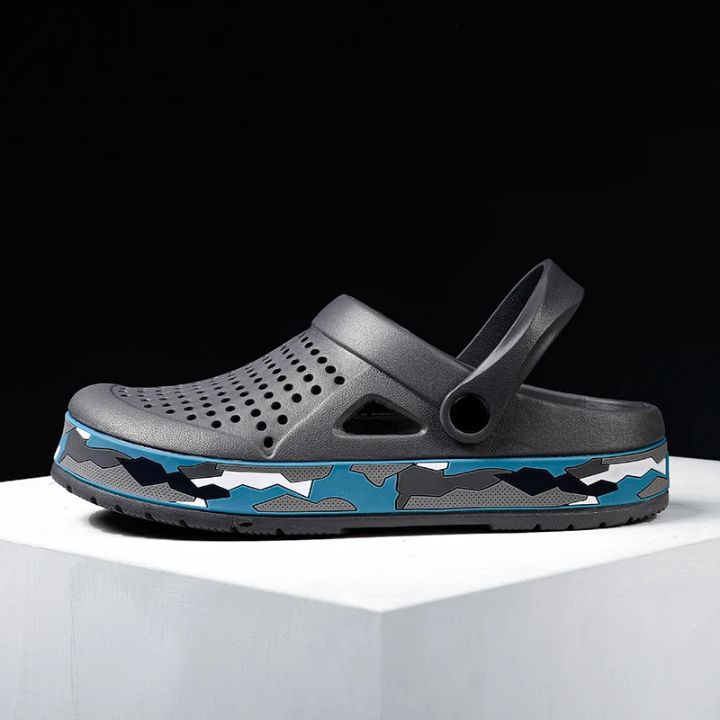 2023 Clogs Sandals Men Large Size Slip On Outdoor Beach Summer Shoes Medical Clogs Causal Breathable Male Sandals With Hole