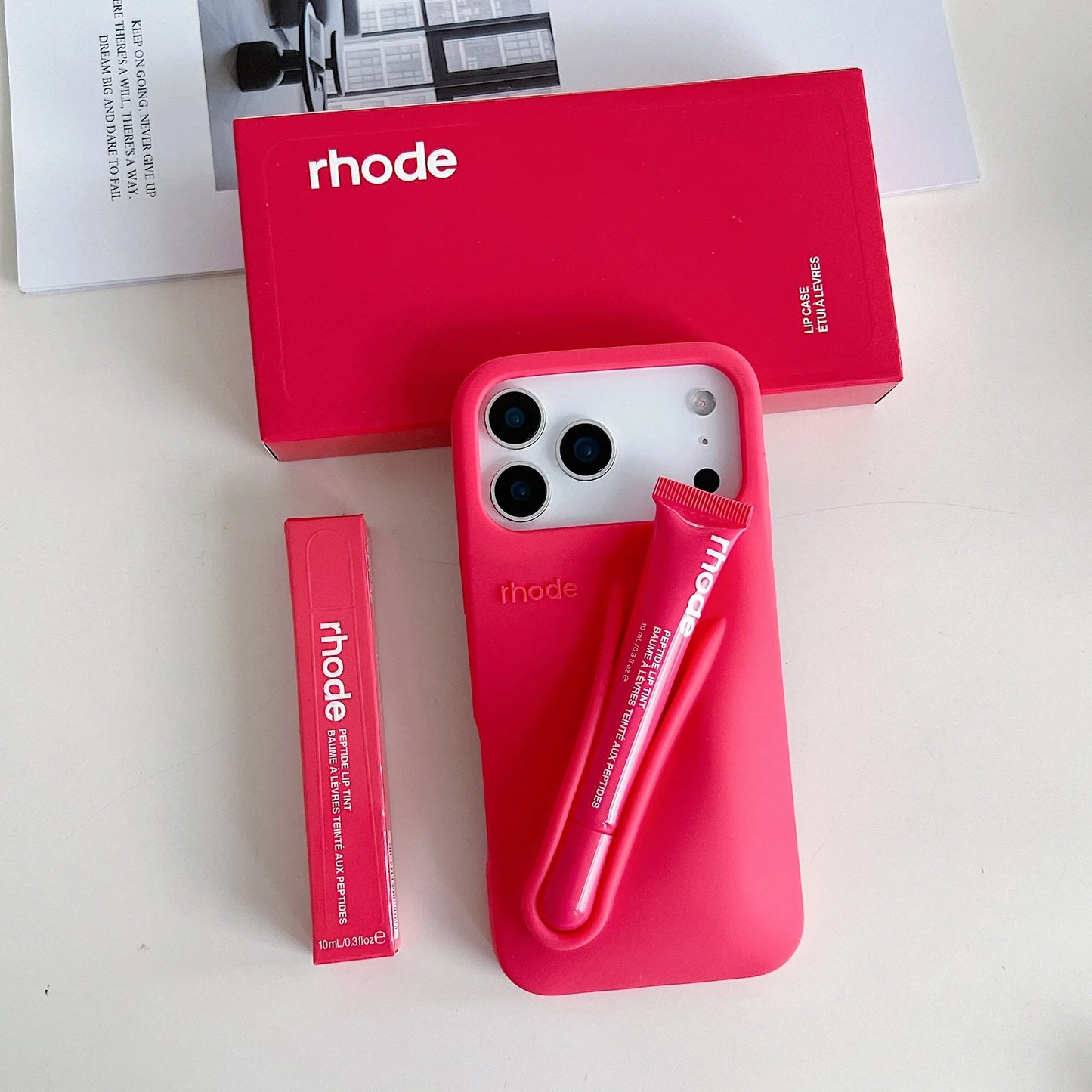 RHODE lip gloss, suitable for iPhone 11/13/14/15/16/17 Pro Max Plus, makeup lip gloss silicone protective cover, with lip gloss