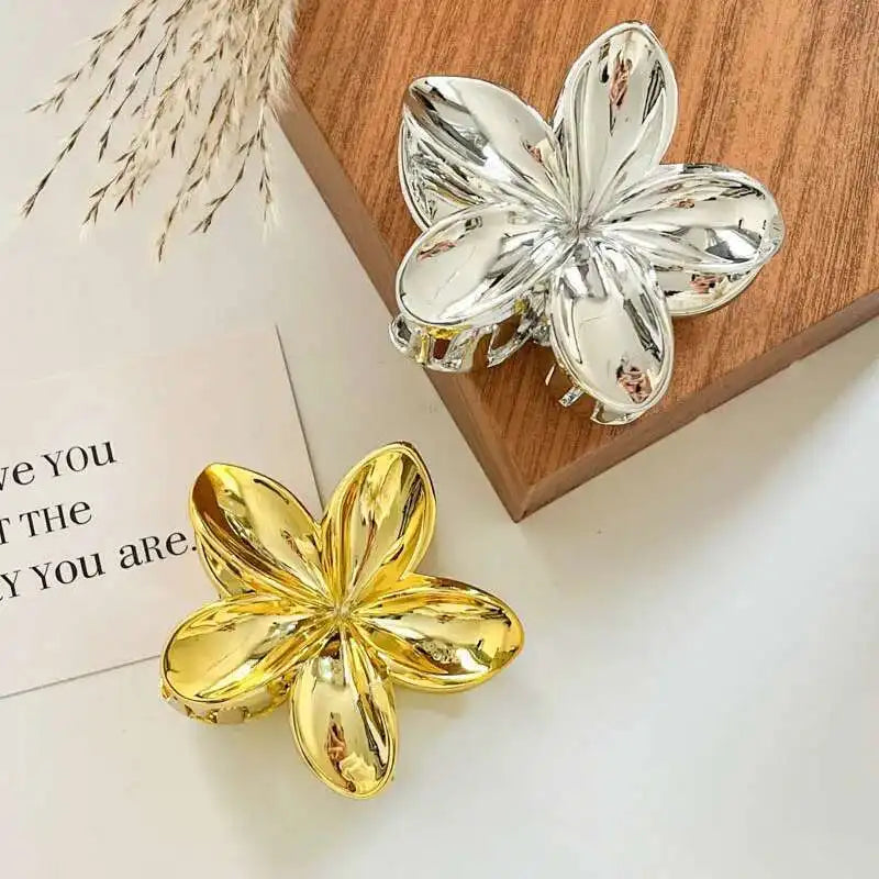 Korean Hawaiian Gradient Flower Hair Claw Clip For Women Girl Fashion Plastic Non Slip Hold Hairpin Barrette Hair Accessories