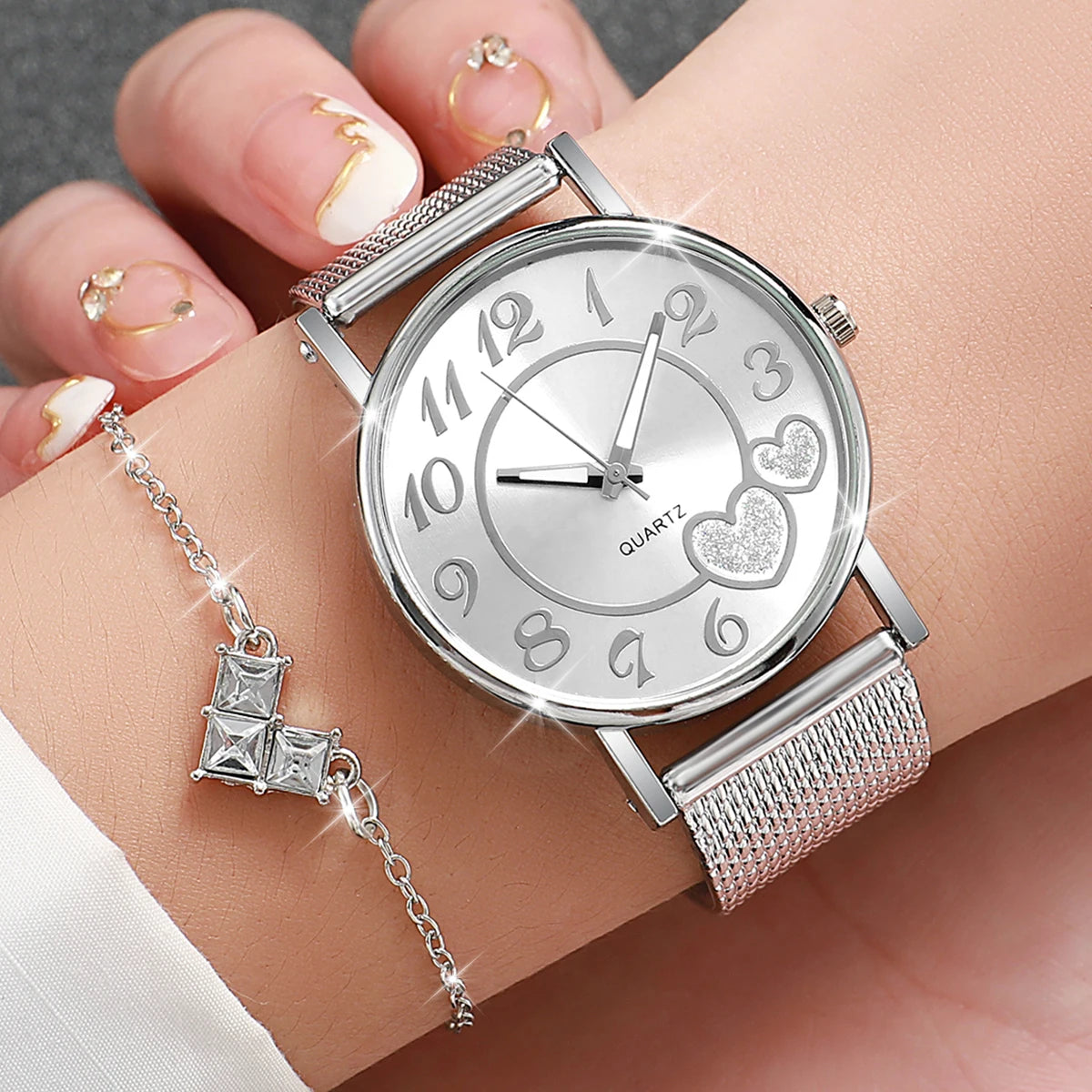 6PCS/Set Fashion Heart Dial Women's Quartz Watch Casual Plastic Band Watches Rhinestone Jewelry Set（Without Box）
