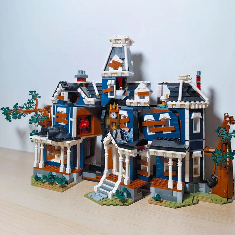 IN STOCK 2026 New Ideas Science TV Series Stranger Event Creel House Sets City Architecture 11370 Builing Blocks Kid Toys Gift