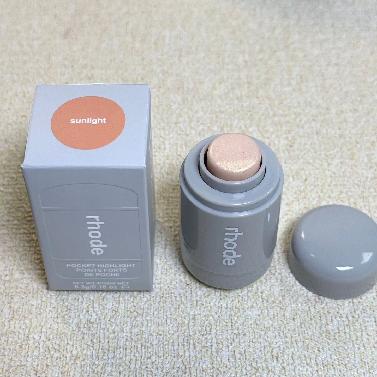 New Launched Rhode Highlight Stick Shiny Fine Glossy Cheekbones and Cheeks four Colors Brightening Bronzo Ssunlight Pearl Rose