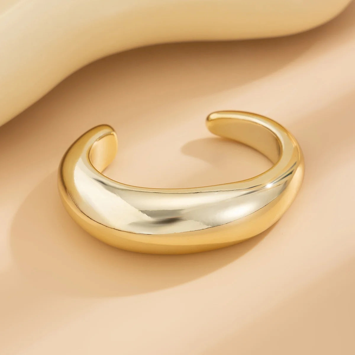 3 Styles Creative Smooth Water Drop Bangles Punk Irregular Chunky Gold Color Thick Cuff Bracelet Women Men Hand Jewelry Gift New