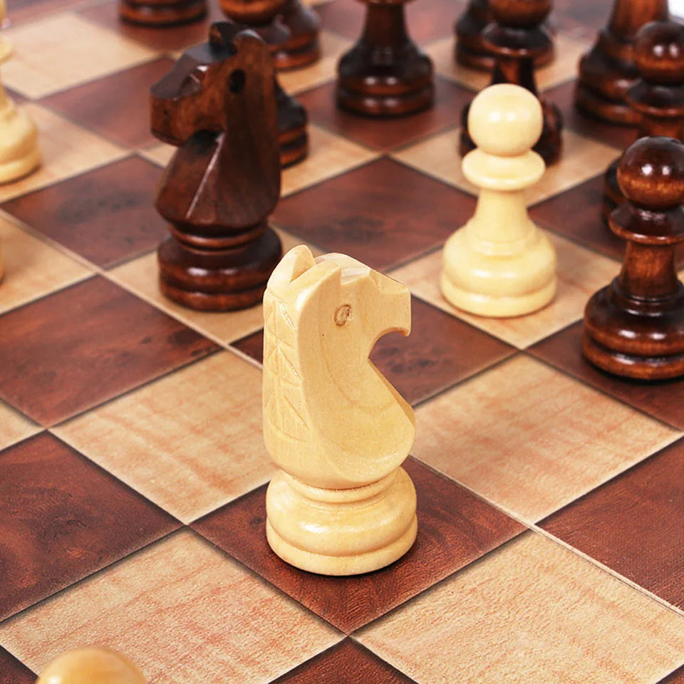 New Design 3 in 1 Wooden Chess Backgammon Checkers Travel Games Chess Set Board Draughts Entertainment Christmas Gift