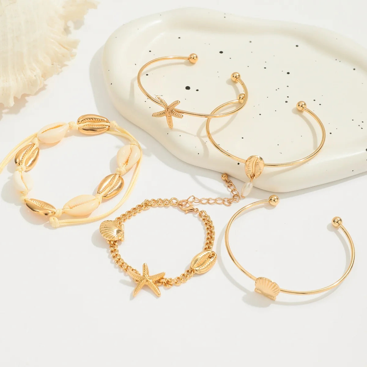 5PCS Bohemian Handmade Shell Bracelets Set for Women Luxury Starfish Shell Pendant Bracelet Summer Beach Jewelry Accessories