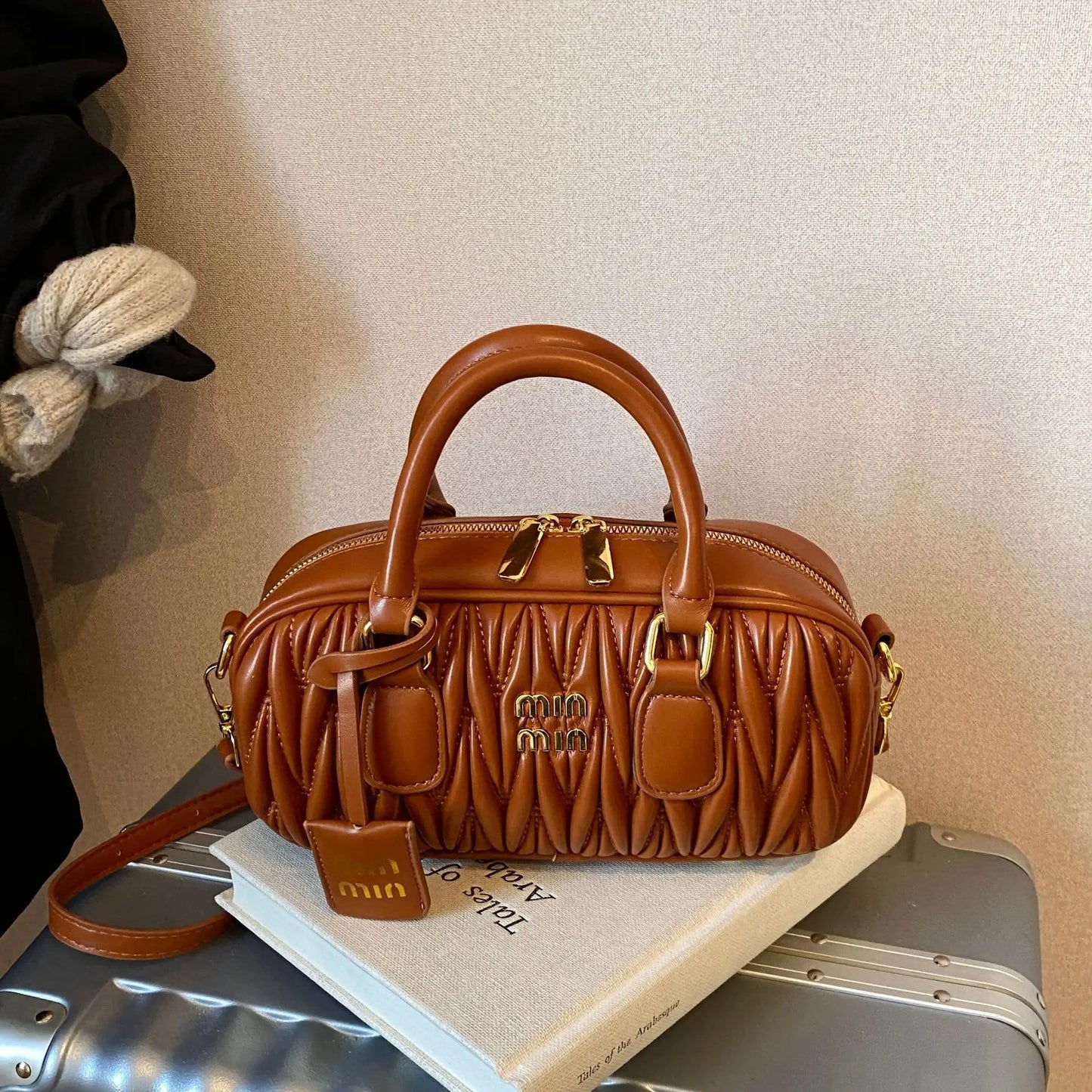 Fashion light luxury shoulder bag for women, crossbody bag, handbags