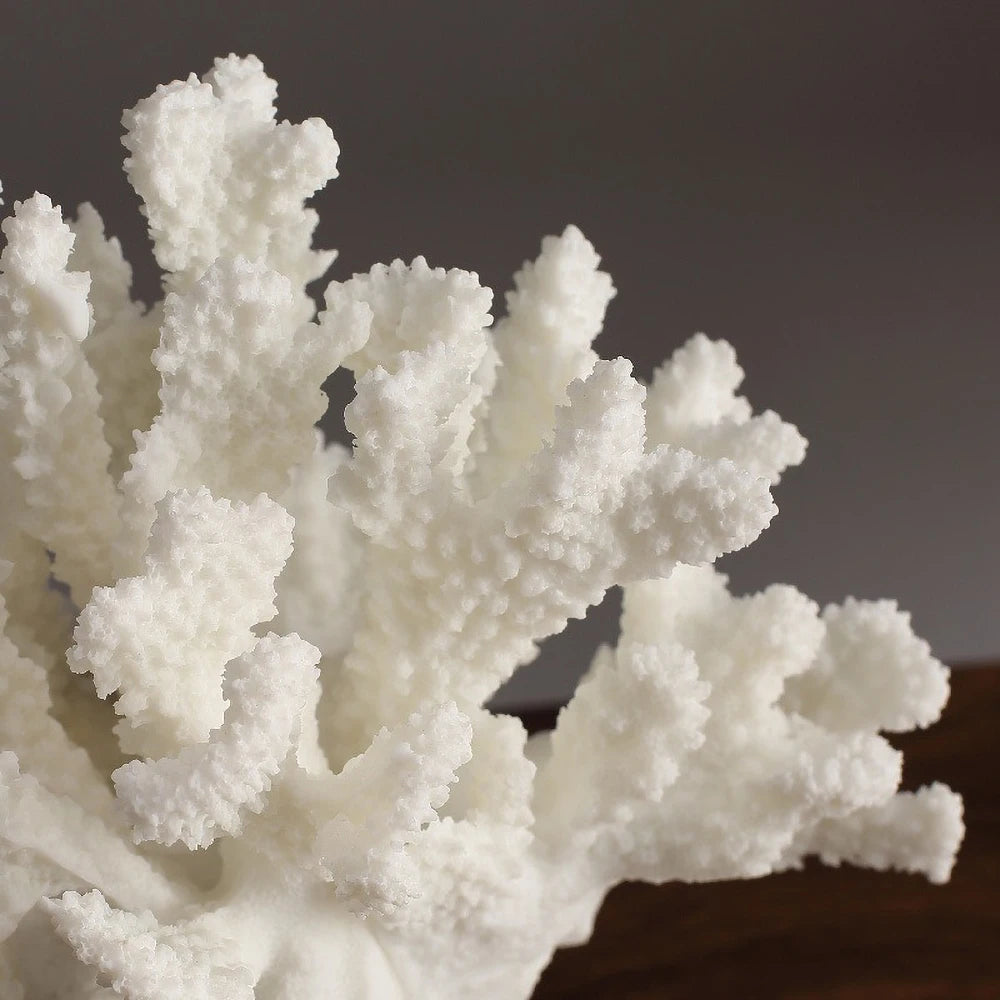 Realistic Faux Coral Resin Sculpture - Hand-Painted Ocean Decor for Aquarium & Coffee Table, Non-Toxic Sea Life Art Gift