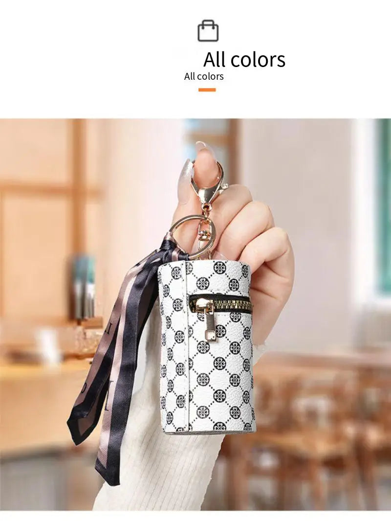 High-end luxury coin purse pendants, earphone cases, lipstick mini keychain bags, retro bucket mouth red envelopes, and simple p