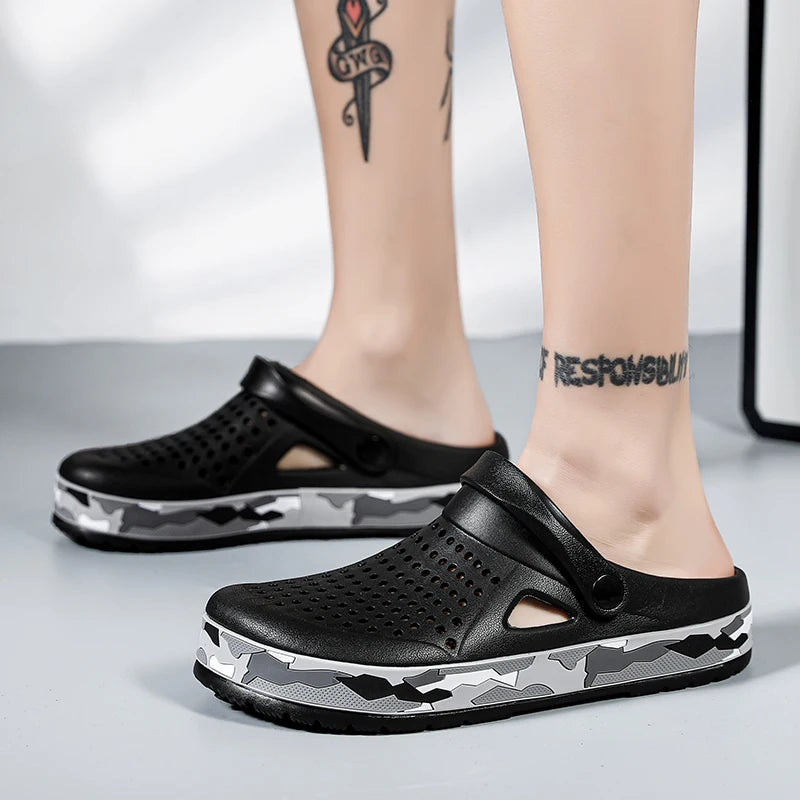 2023 Clogs Sandals Men Large Size Slip On Outdoor Beach Summer Shoes Medical Clogs Causal Breathable Male Sandals With Hole