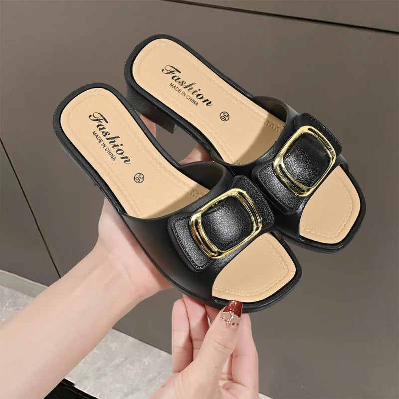 Women's Versatile Summer Sandals - Fashion Thick Sole Flip Flops, Non-Slip Durable Outdoor Slides for Beach/Street Wear