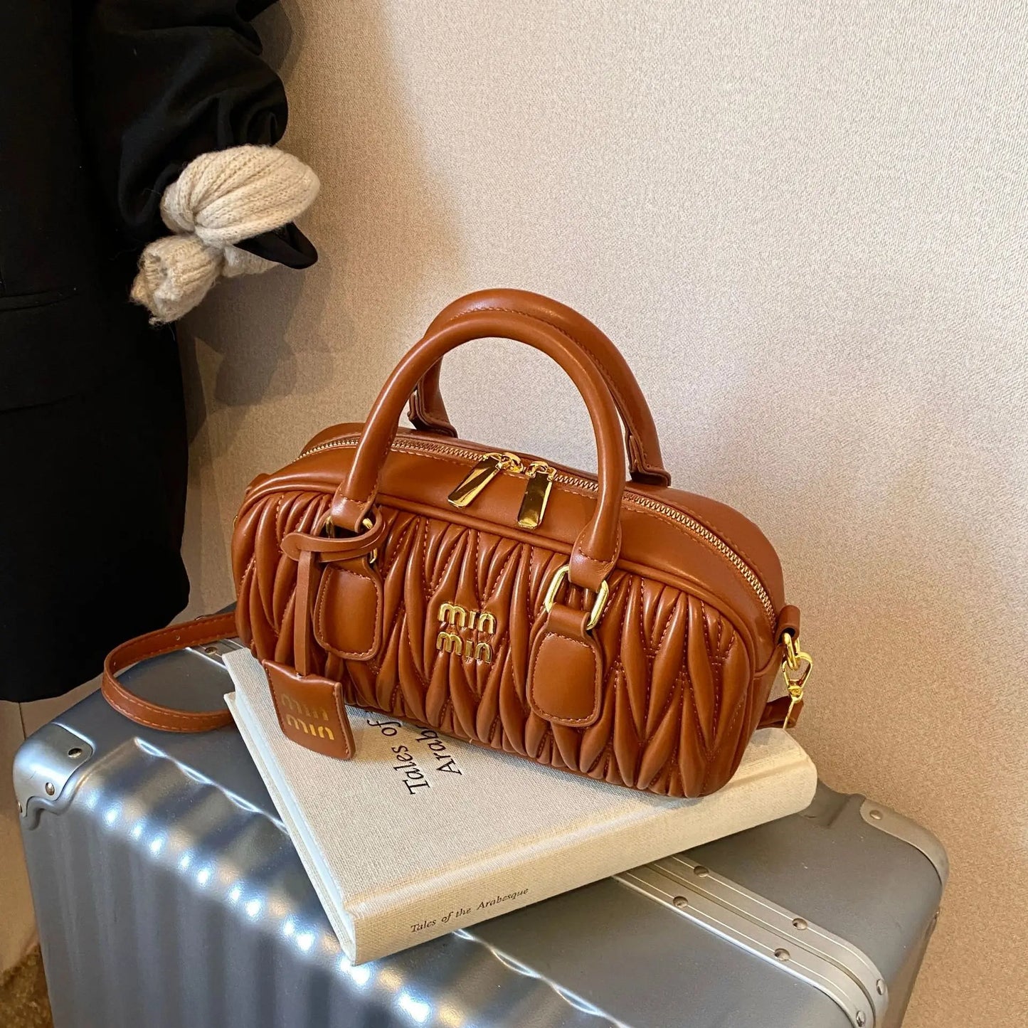 Fashion light luxury shoulder bag for women, crossbody bag, handbags