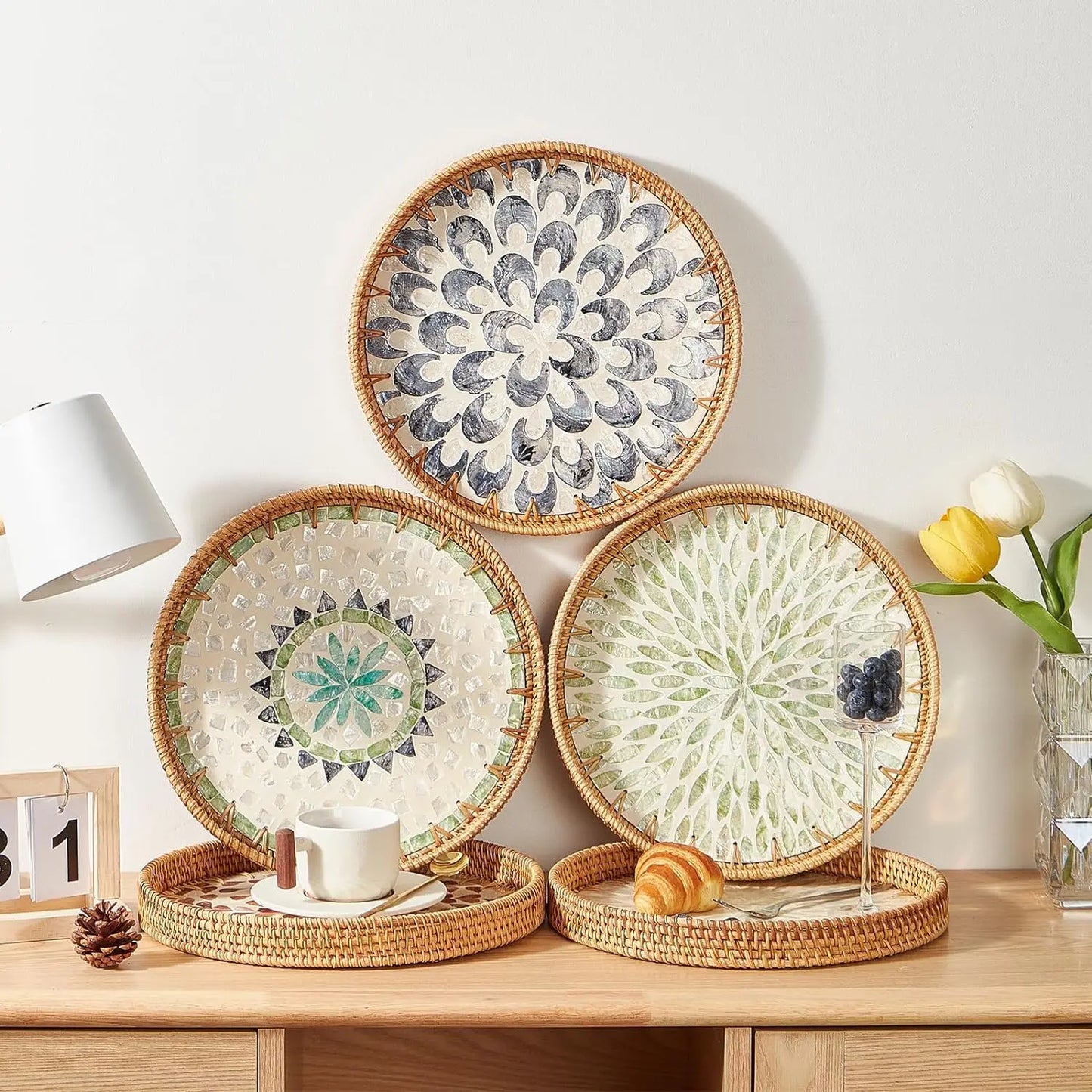 Round Rattan Tray with Mother of Pearl Inlay Rattan Serving Tray Wooden Base Storage and Display of Coffee Bread Food Fruit