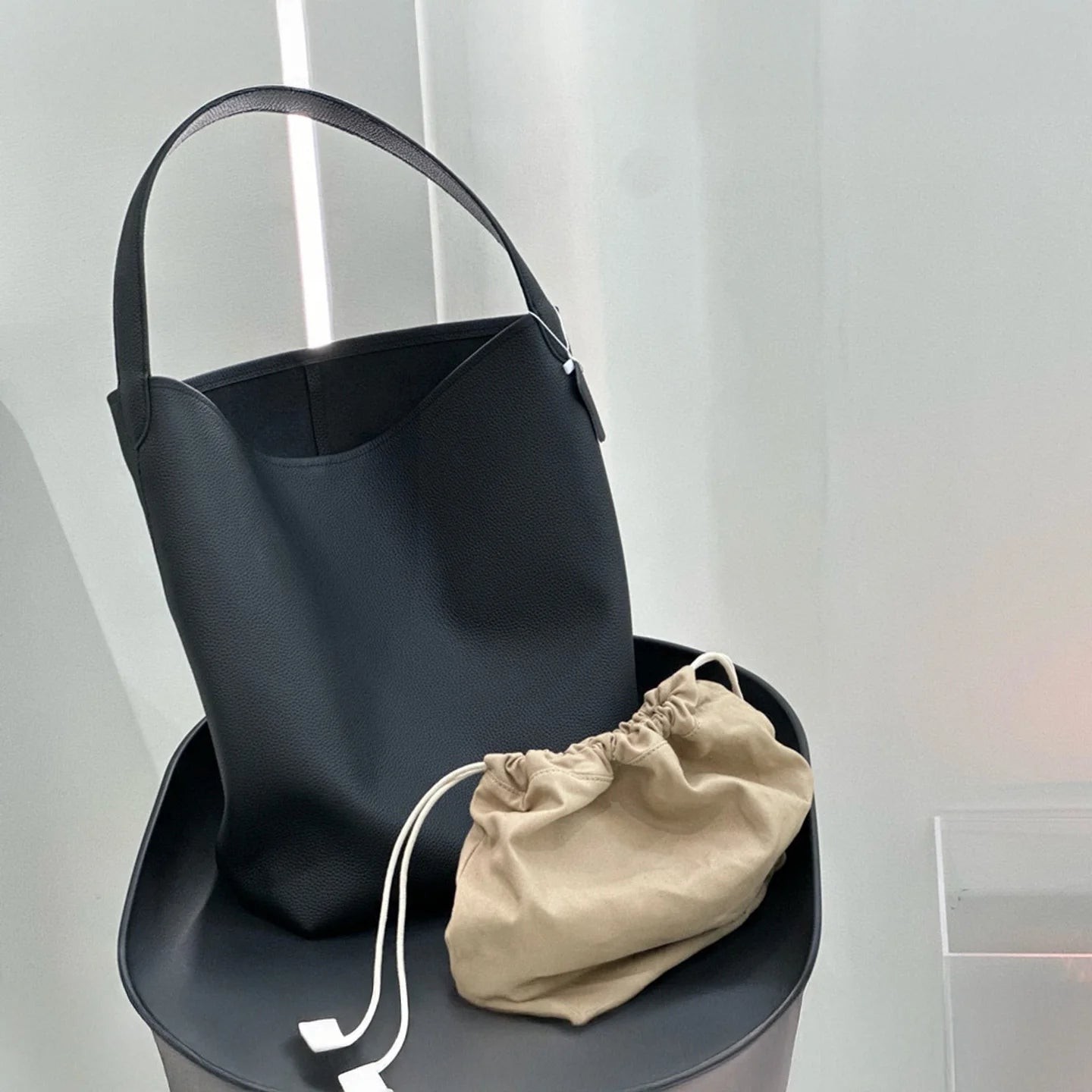 MENDY Bucket Bag Large Women's Bag Tote Bag Shoulder Bag Luxury Designer Genuine Leather Handbag Japanese Popular Bag Soft Row