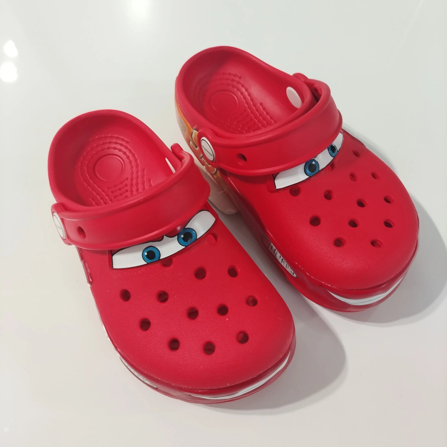 95 Automotive Theme Children Glowing Slippers Outdoor House Slippers Non-Slip Wear-Resistant Baotou Beach Sandals Practical Gift