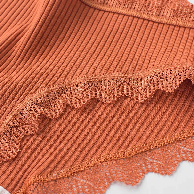 Cotton Sexy Lace Mid Waist Underwear Threaded Brief Solid Color Skin Friendly Ladies Underpant Breathable Fashion Casual Panties