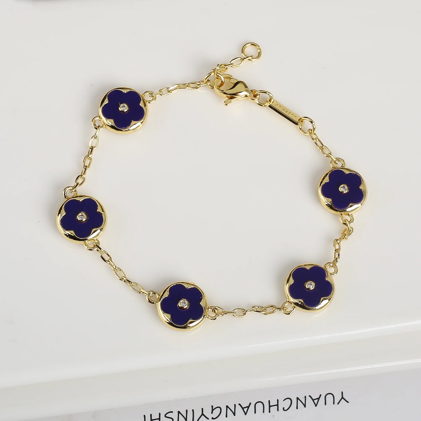 Trendy Creative Adjustable Round Five Leaf Flower Gold-Plated Bracelet Luxury for Women Daily Party Jewelry Accessories Clover