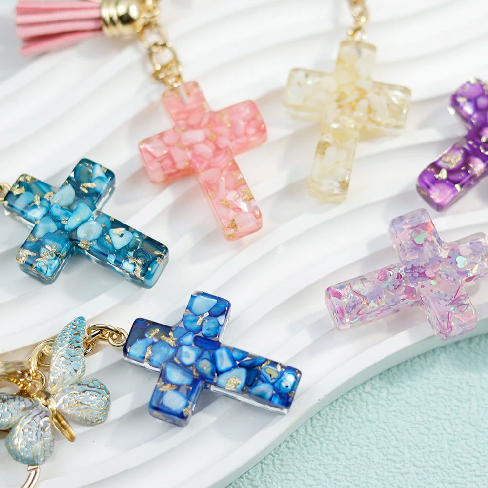 Exquisite Cross Butterfly Keychain Cute Resin Christian Cross Key Ring Purse Bag Pendant Car Key Accessories Women Party Gift