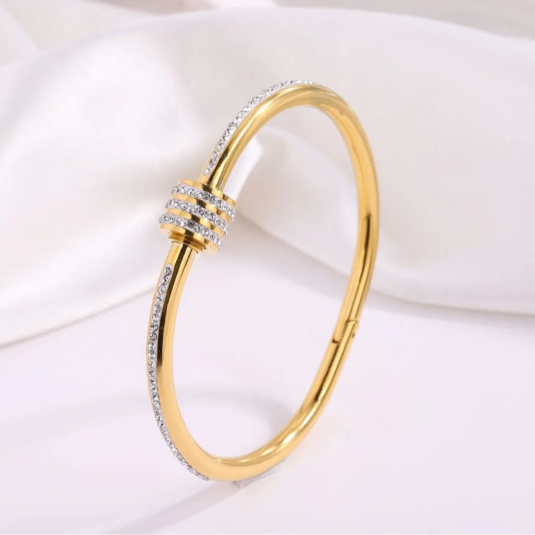 Classic Bracelet Design Gold Color Waterproof Stainless Steel Luxury Brand Sparkling Zircon Bangles for Women Gift Jewelry