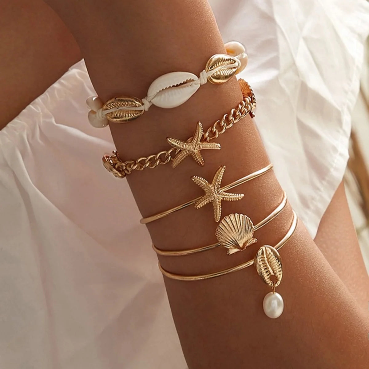 5PCS Bohemian Handmade Shell Bracelets Set for Women Luxury Starfish Shell Pendant Bracelet Summer Beach Jewelry Accessories
