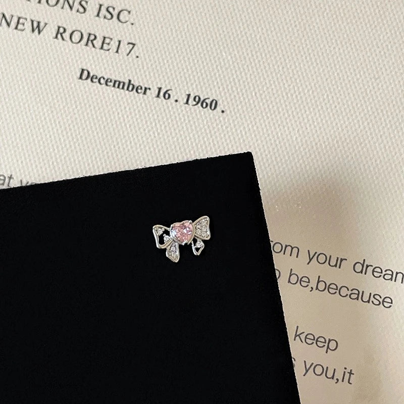 1 PCS Korean Style Cute Pink Zircon Crystal Ear Bone Nail 316L Stainless Steel Kpop Earrings for Women Cartilage Jewelry Gift