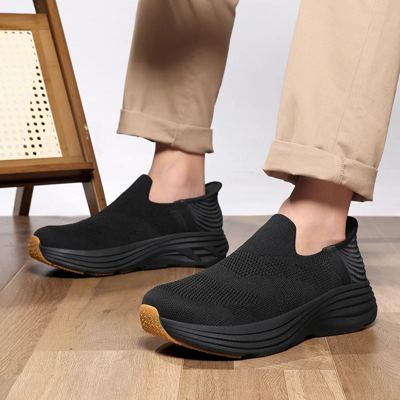 Widened head men's sports shoes breathable mesh non-slip running shoes outdoor summer jogging training hiking casual shoes 39-46