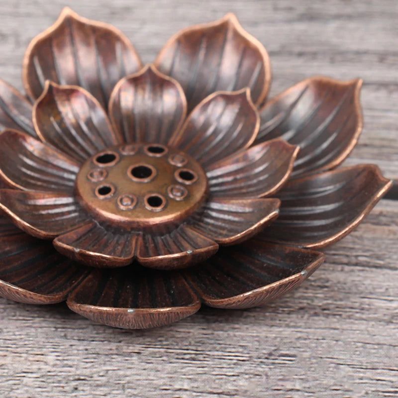 1PCS Alloy Incense Burner Stick Holder Buddhism Lotus Line Incense Plate Sandalwood Coil Base Temples Yoga Studios Home Decor