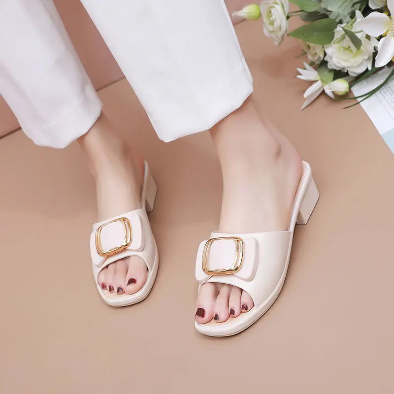 Women's Versatile Summer Sandals - Fashion Thick Sole Flip Flops, Non-Slip Durable Outdoor Slides for Beach/Street Wear