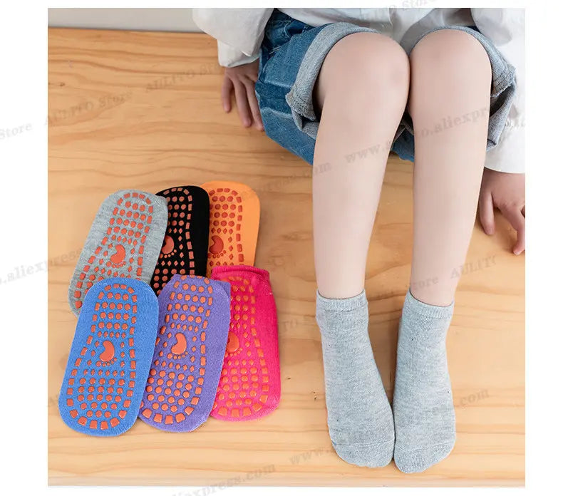 Kids Adults Anti-Slip Floor Socks Parent-Child Trampoline Cotton Breathable Socks Elasticity Sports Boys Girls Outside Children
