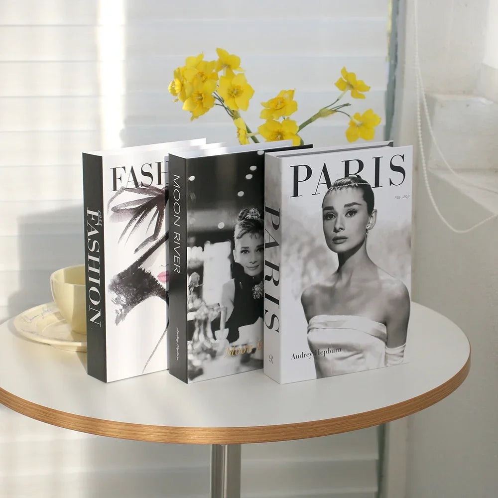 3Pcs/Set Luxury Decoration Fake Books Rich in layers Set of fake books Home Decor Ornaments cosmetic room Coffee Table Book
