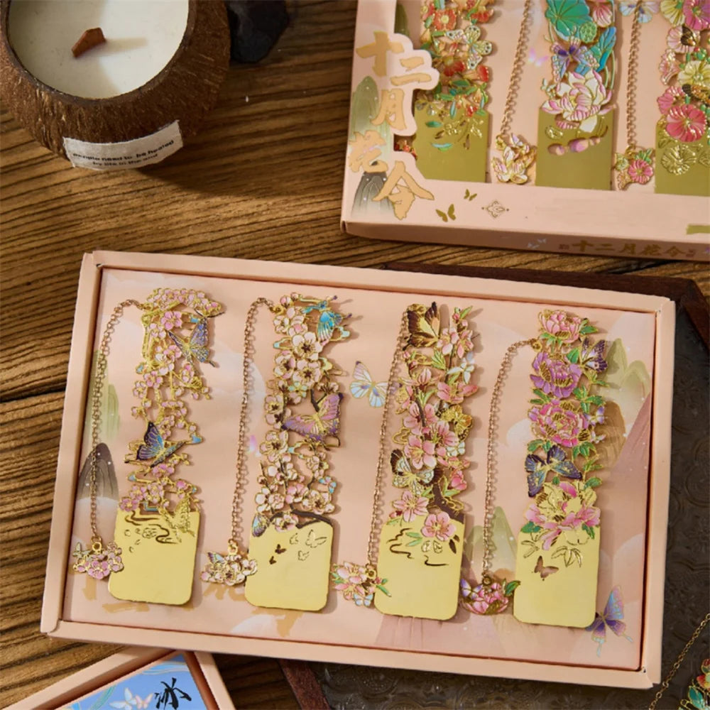 Aesthetic Stationery Metal Bookmark Hollow Flower Painting Bookmarks Student Reading Book Clip Book Accessories Teacher Gift